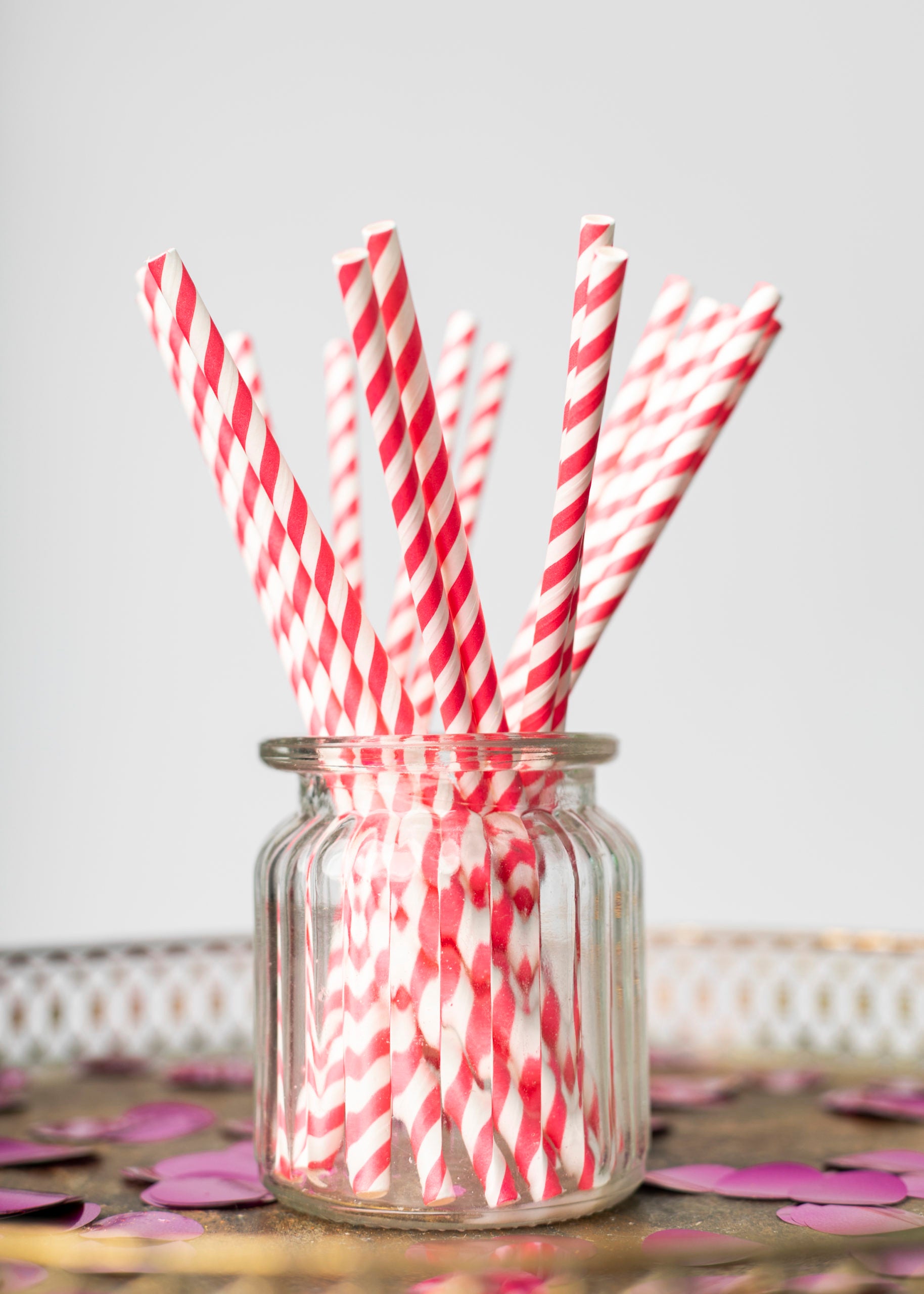 20 Paper straws 6mm x 197mm striped Hot Pink
